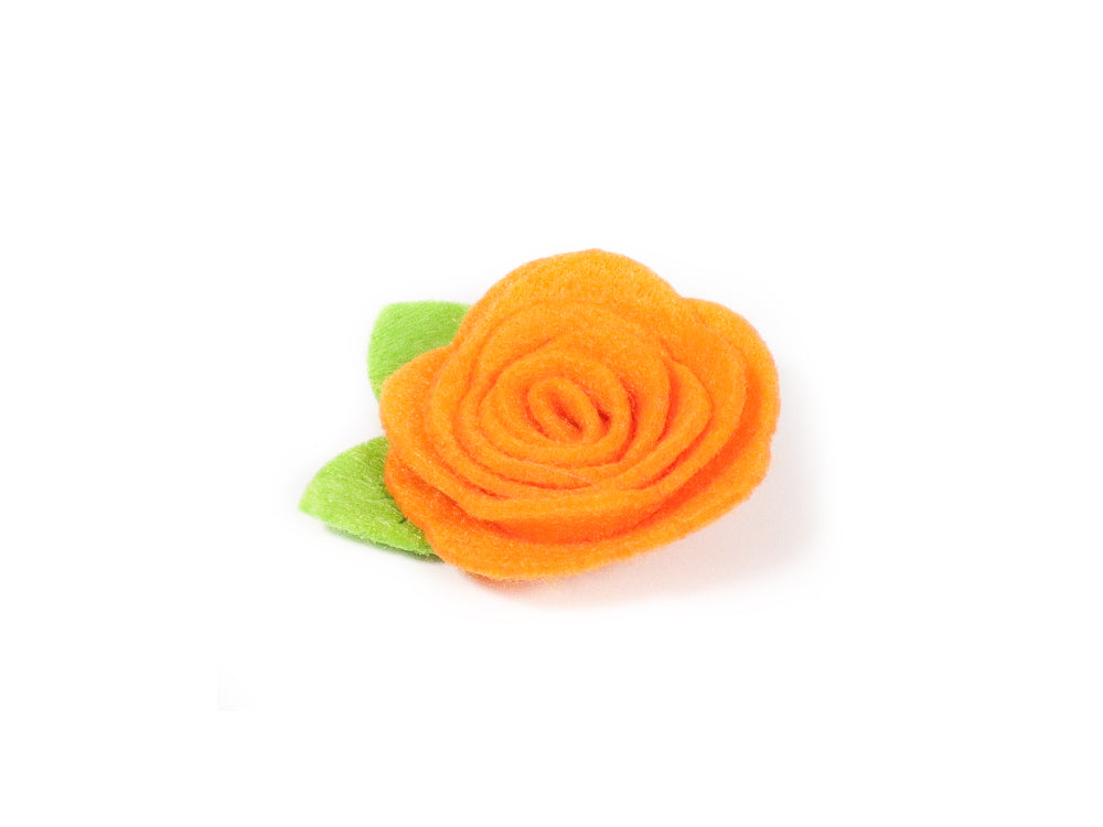 ROSA PEQUEÑA DE FIELTRO 5.5CM