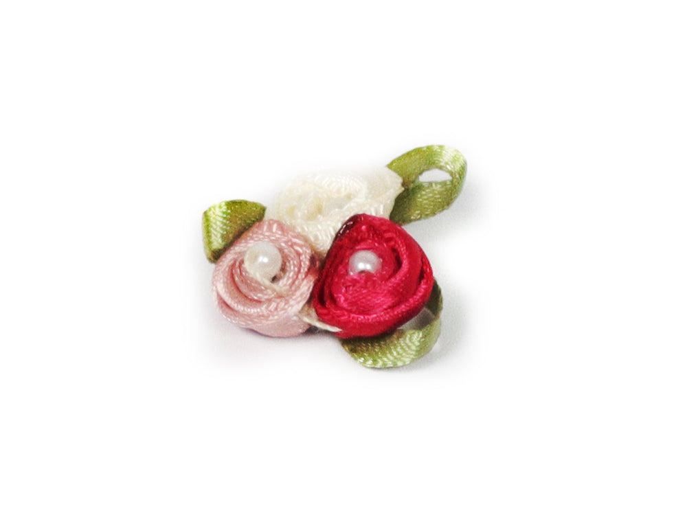 TRIO ROSAS PERLAS 2CM